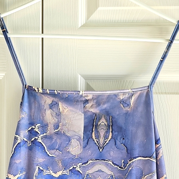 NWOT Amazon Spaghetti Strap   Silky Galaxy Print Tank Top. Wrinkle free 3XL - Picture 6 of 11